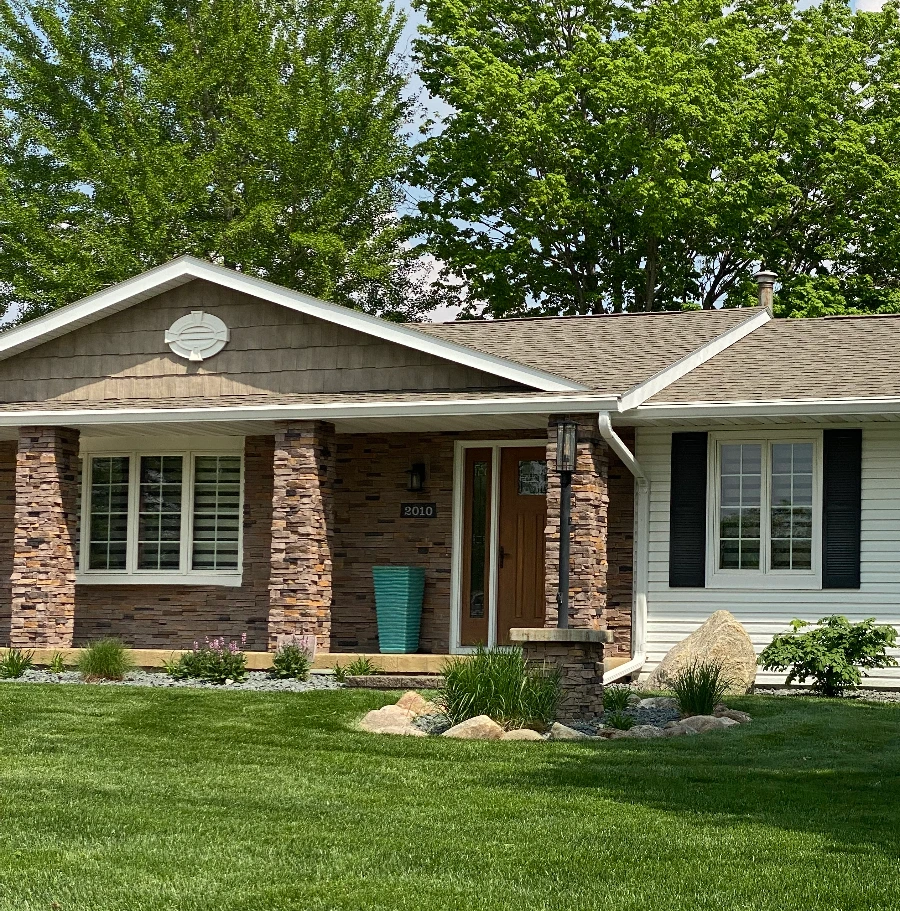 Altoona, IA roofing services