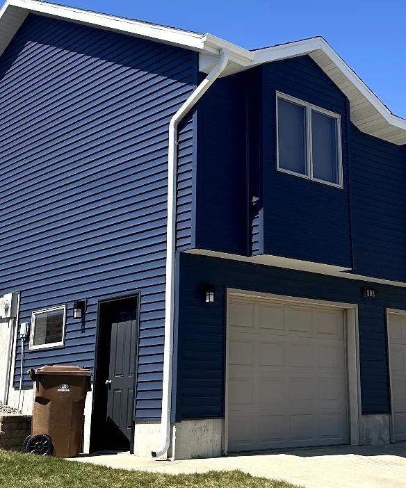 Glidden siding contractors